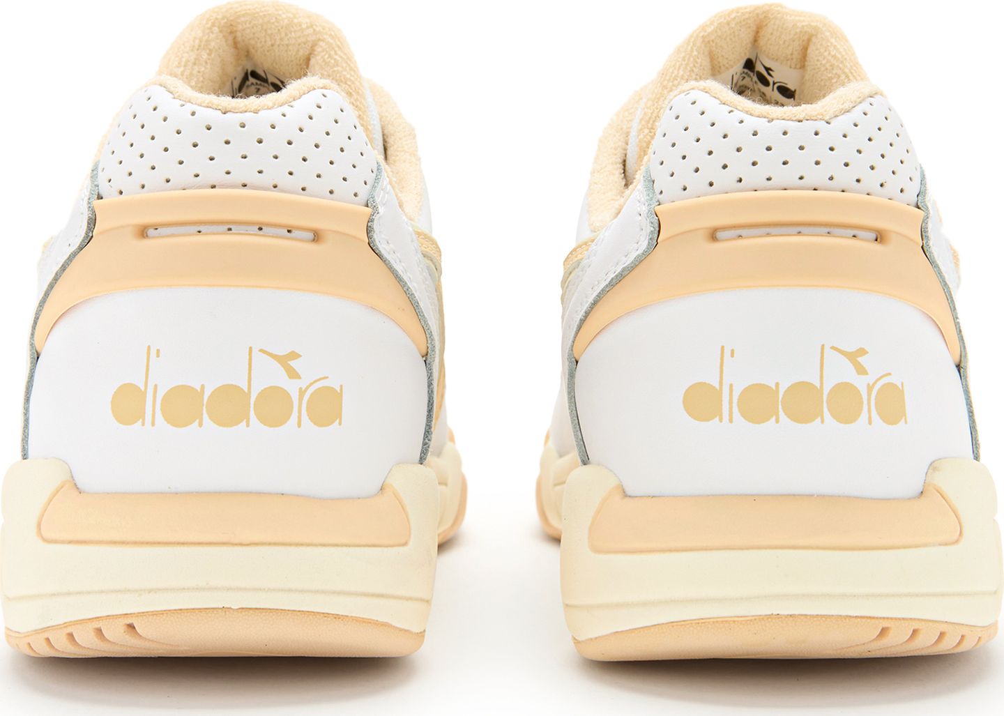 DIADORA Winner